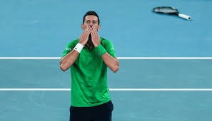 又隐身了？哲凯赖什对阵维拉10项数据挂0，6次丢失球权