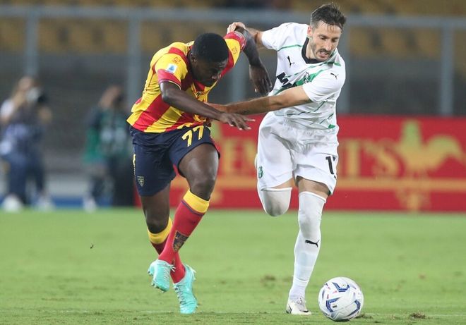 紧逼防守 紧逼防守