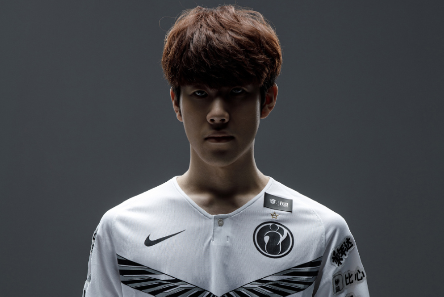 不少球员在 不少球员在